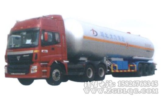 三橋半掛液化氣體運輸車