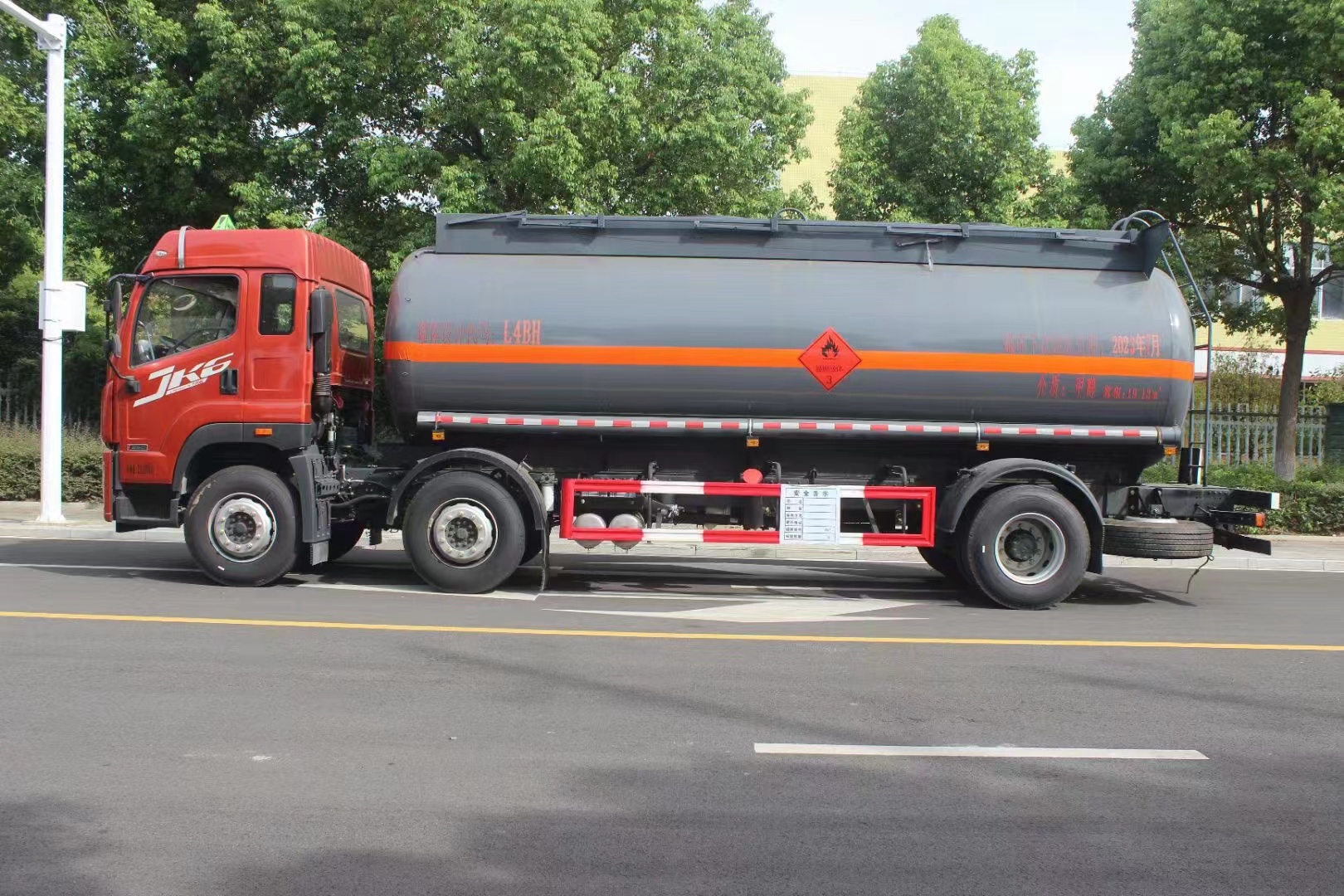 ���JK6С���S��ȼҺ�w��ʽ�\ݔ܇